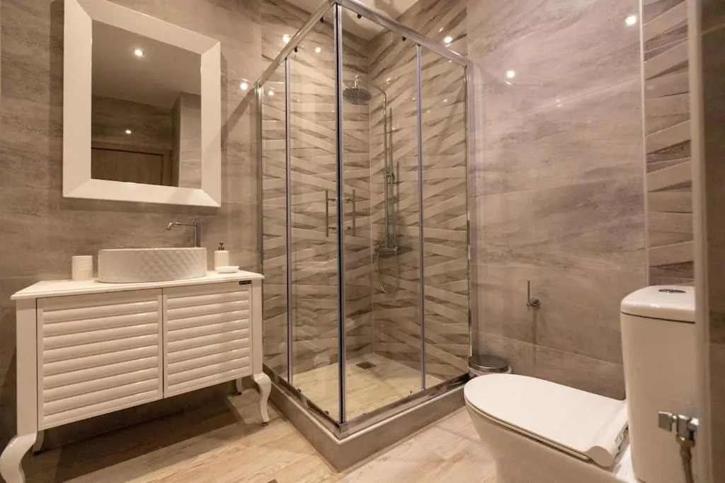 Orion Maison: Luxury 3-bedroom maisonette in the center of town