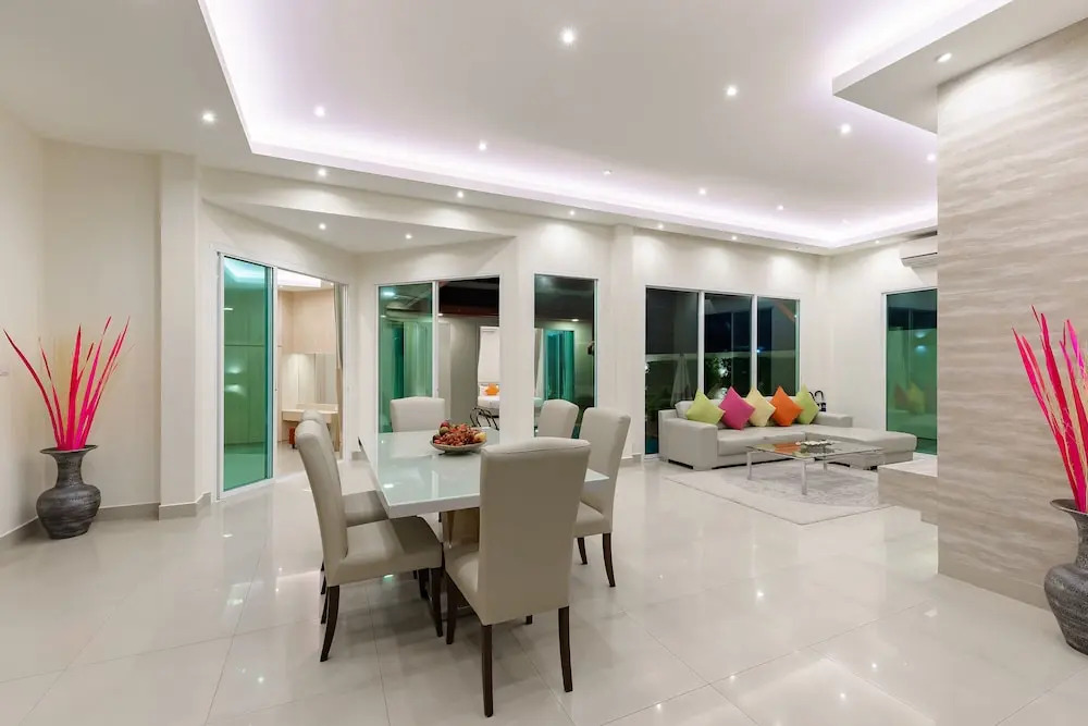 Luxury Pool Villa A14