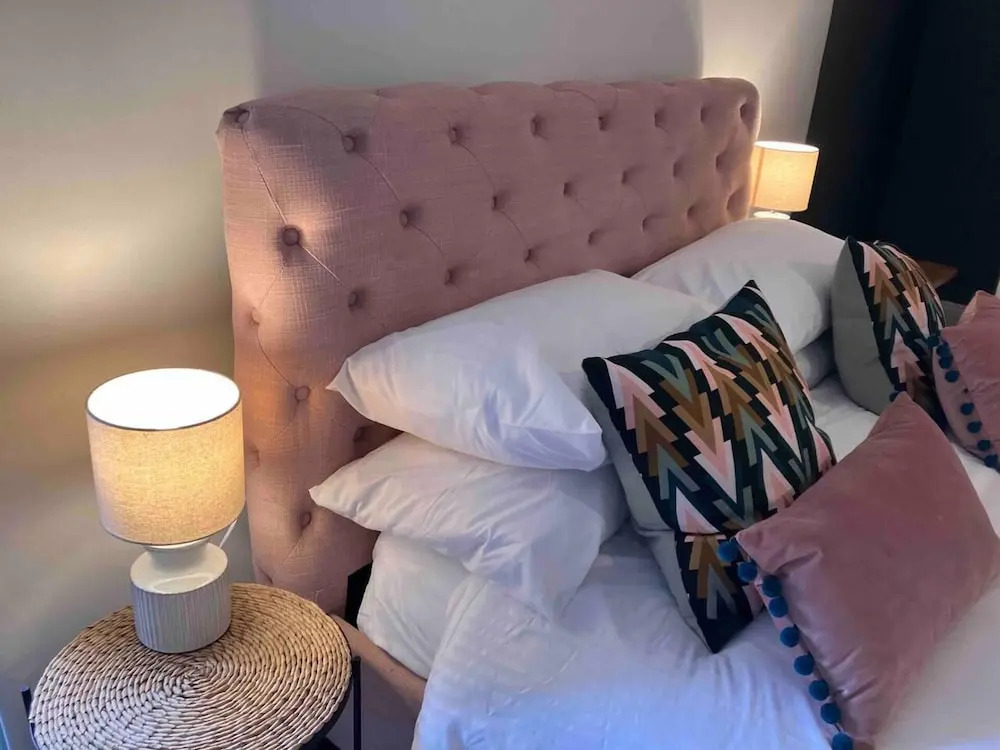Inviting 2-bed House in Sunderland, Wifi, Parking