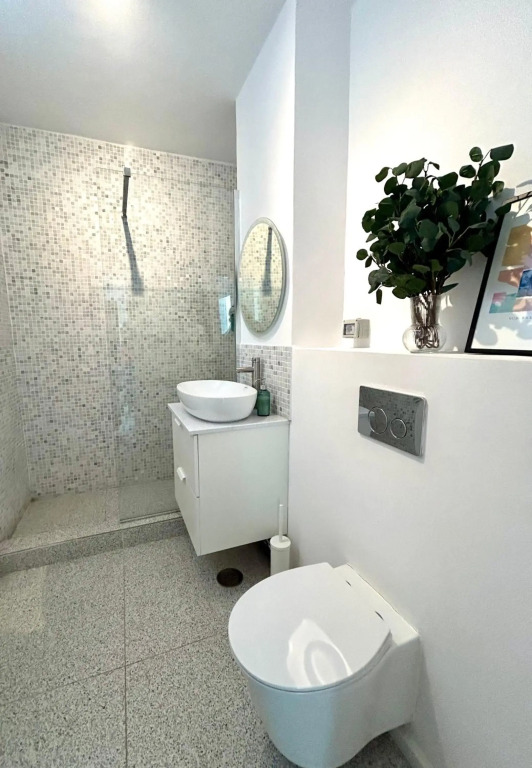 Park View Apartment