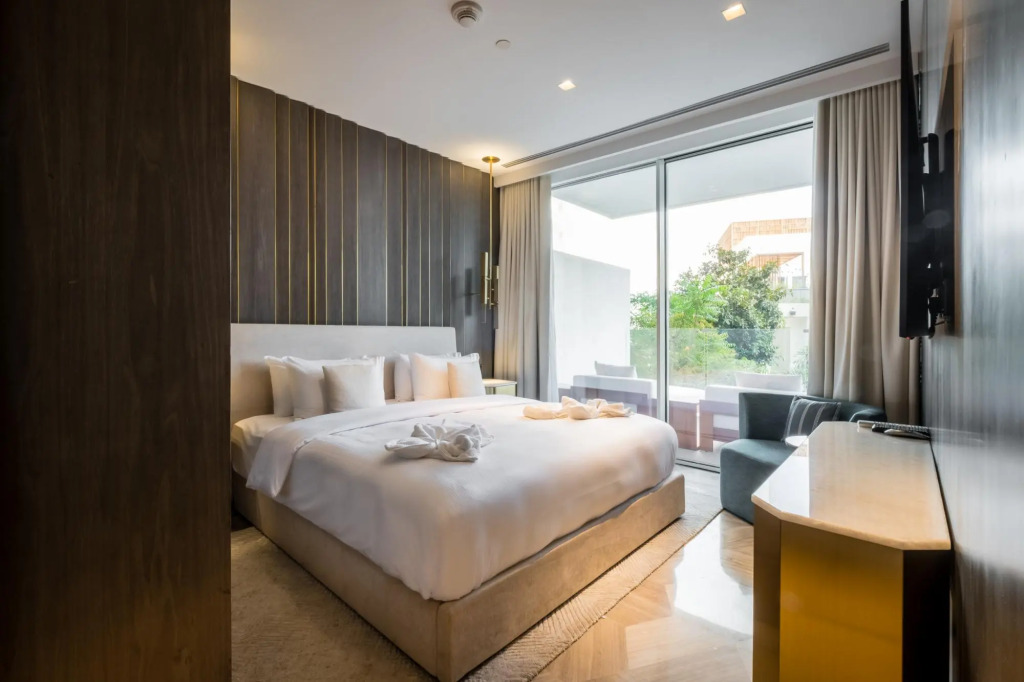 Five North - 30-103- PJ