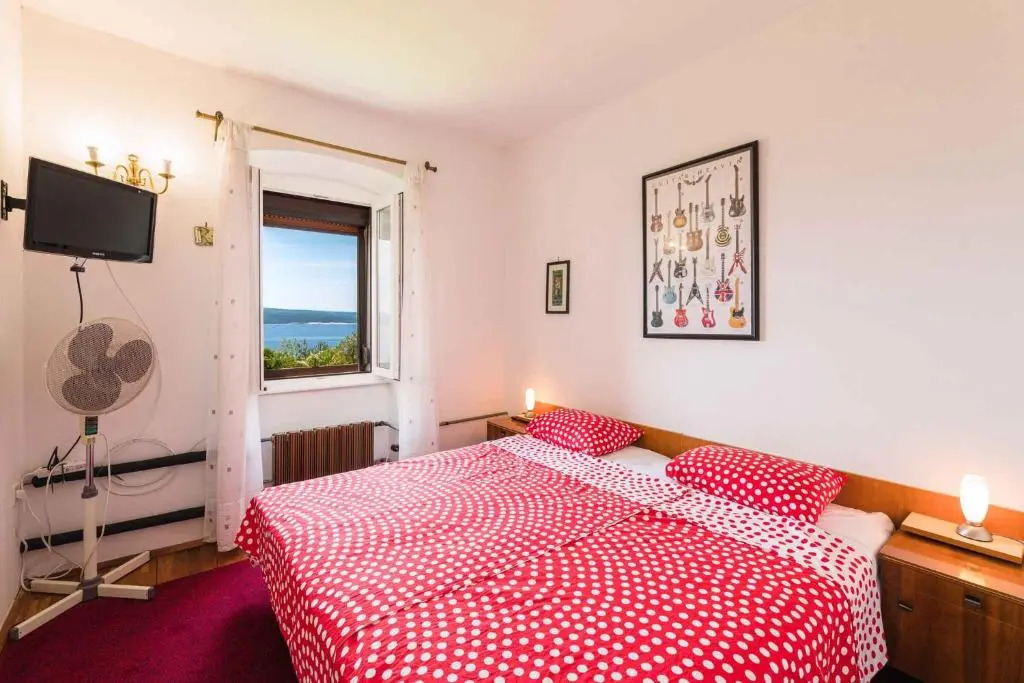 Apartment in Crikvenica 39149