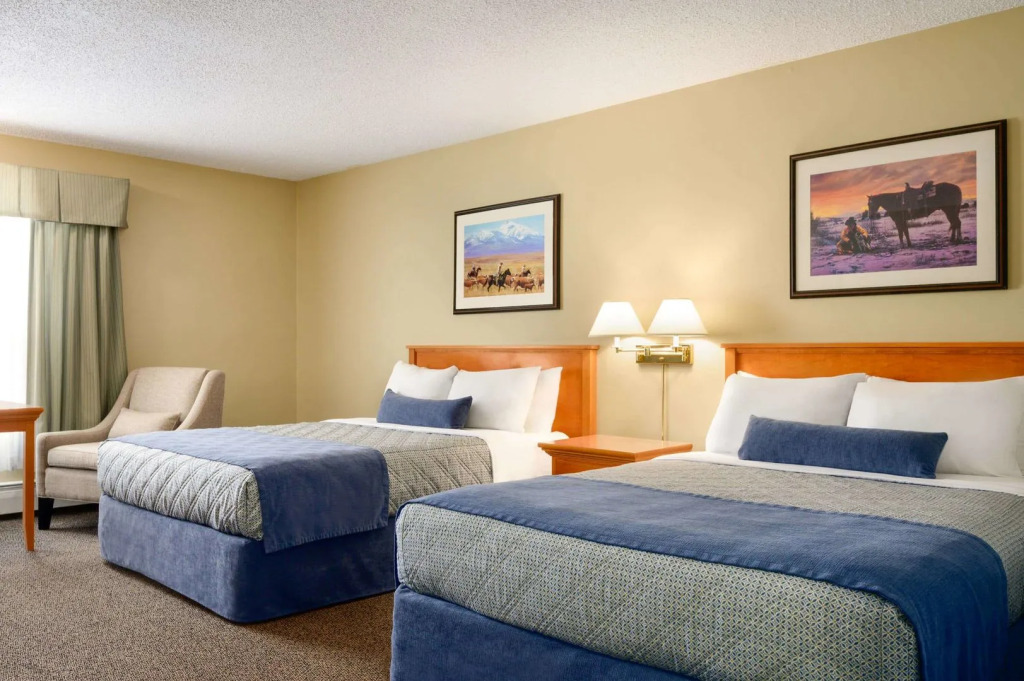 Travelodge by Wyndham Edson