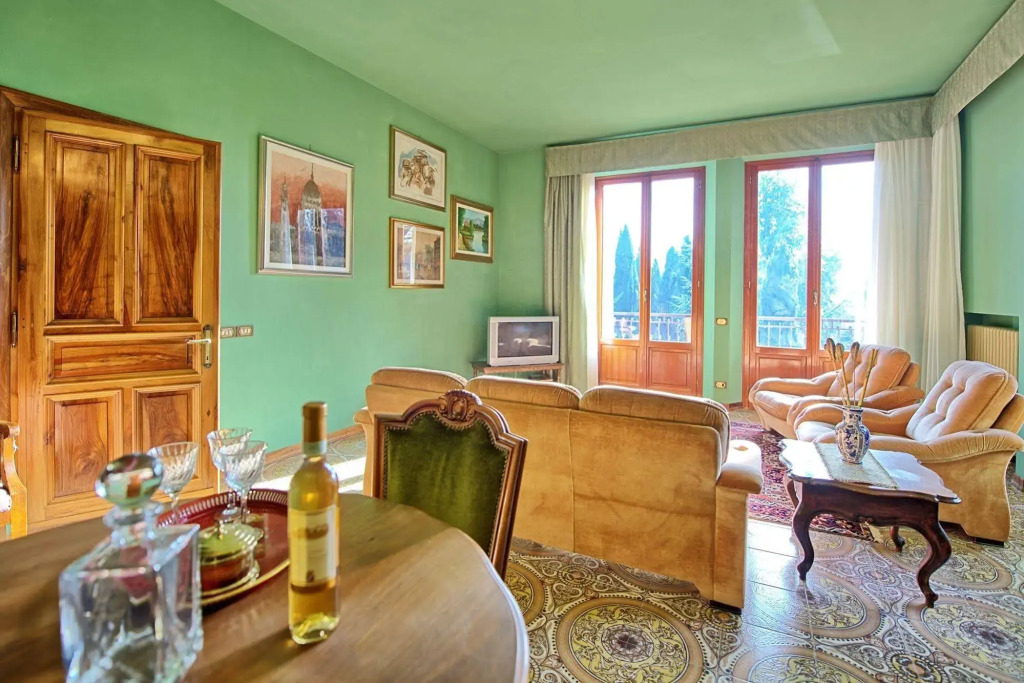 Villa Lauretana by PosarelliVillas