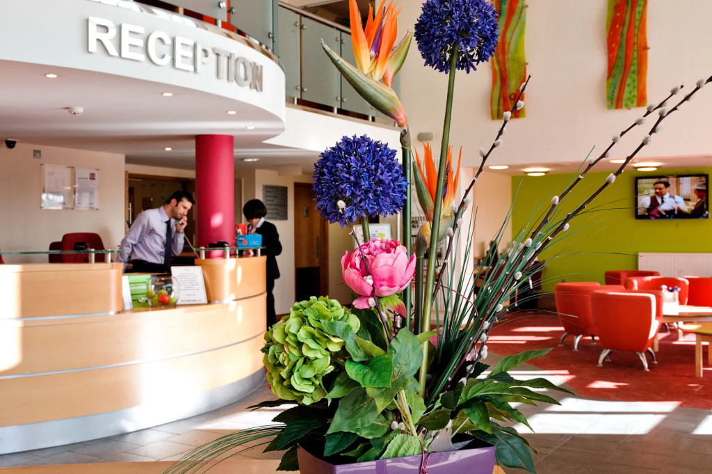 Burleigh Court Hotel and Leisure