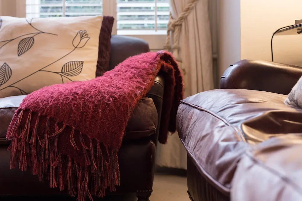 1 Bedroom Garden Flat In Clapham Common