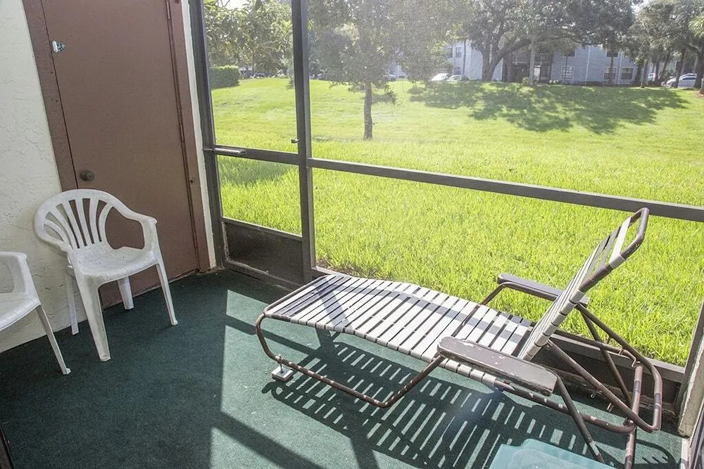 Ventura Country Club Willowpointe Condo
