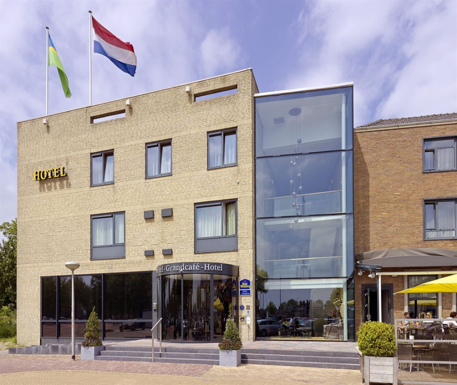 Hotel Restaurant Grandcafé t Voorhuys