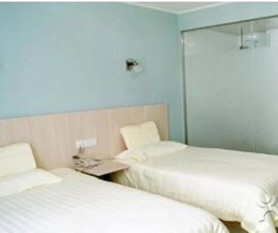 Wenchang 136 Inn Meiling