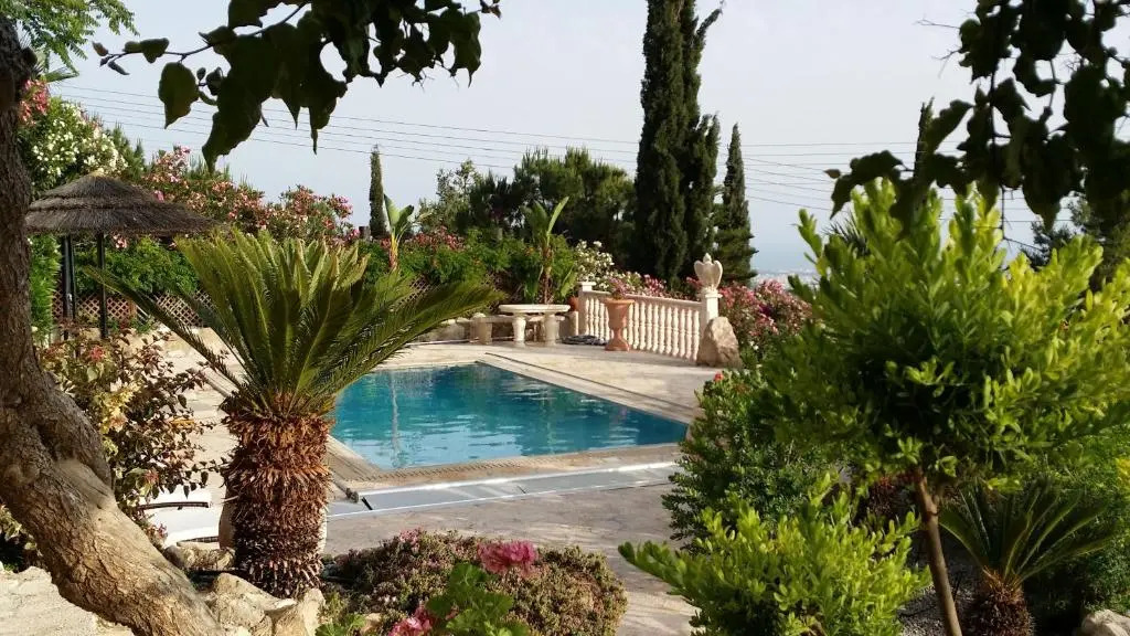 Garden of Eden Villa