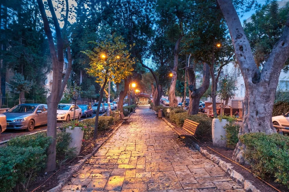 Sweet Inn - Ben Maimon Street