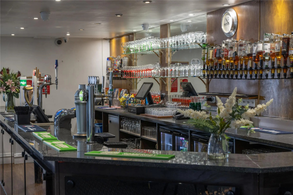 Best Western The Plough Hotel