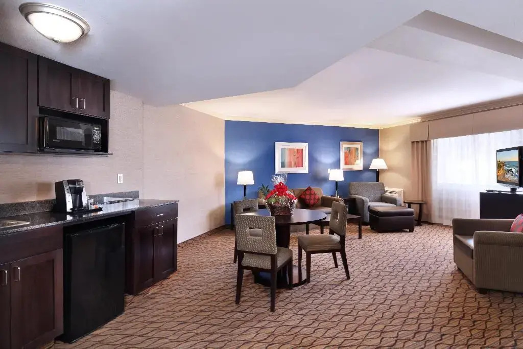 Holiday Inn Express Port Hueneme by IHG