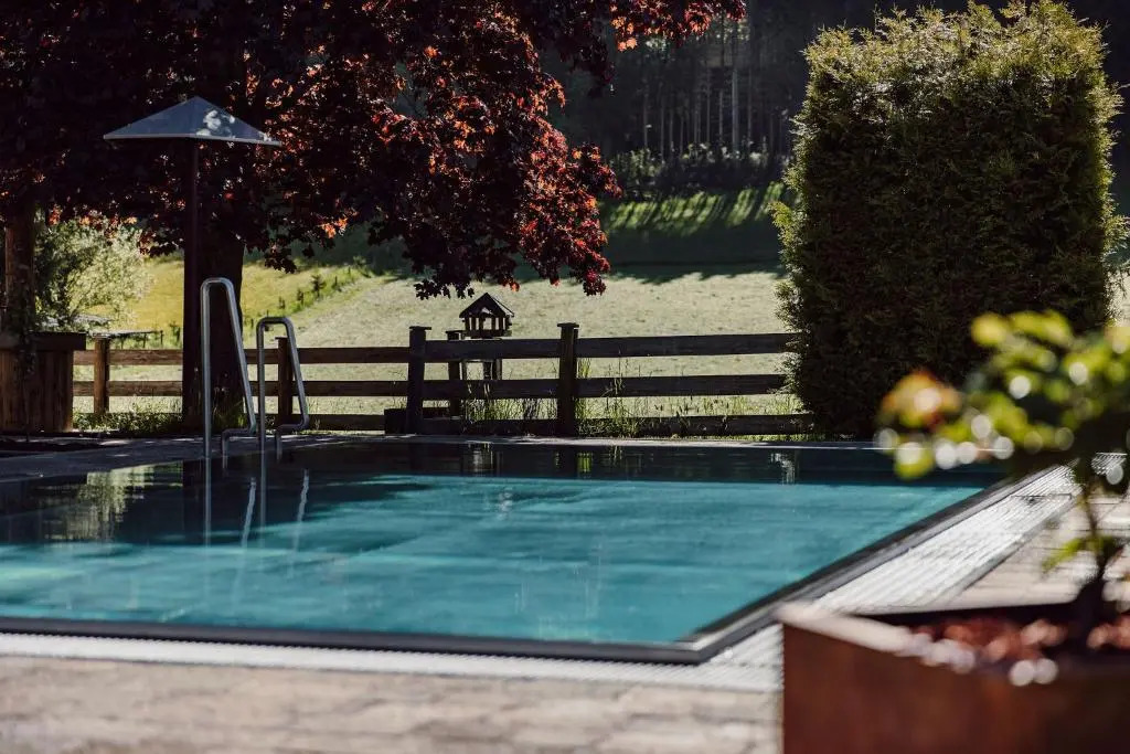 Hotel loj - our kind of place