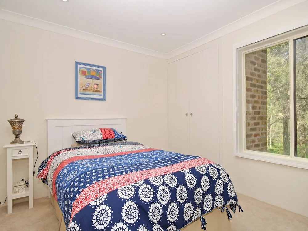 Nicholli, Bay Parklands, Unit 32/2 Gowrie Avenue
