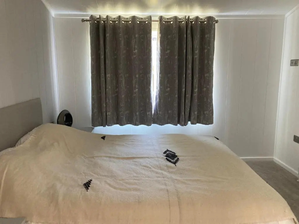 Lovely Holiday Lodge in St Merryn Cornwall