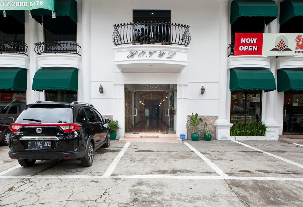 RedDoorz near Gedung Sate 3
