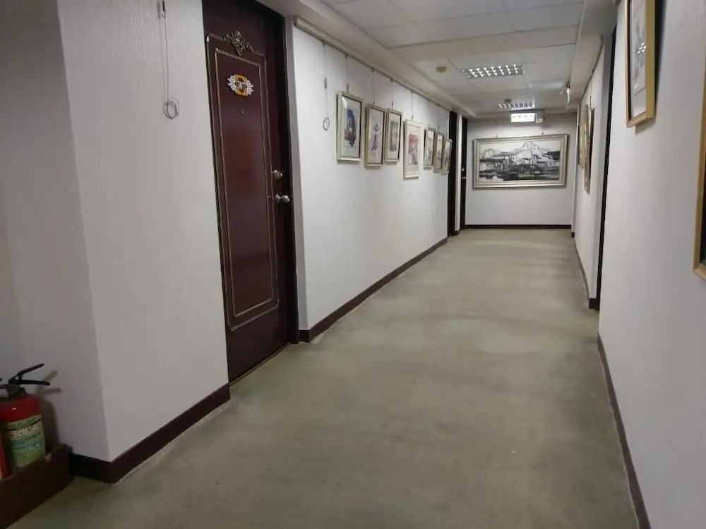 Chief Hotel