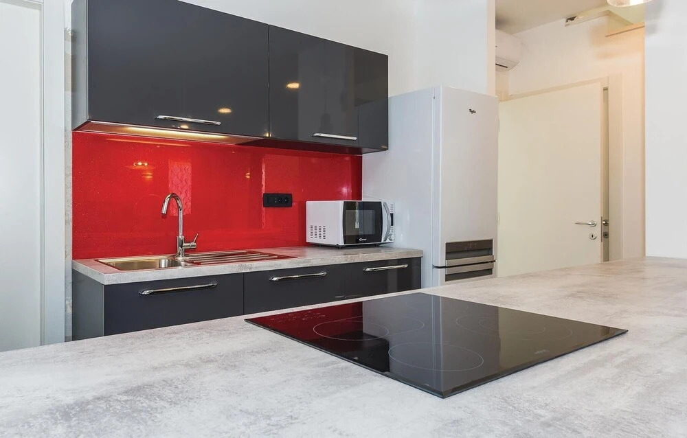 Amazing Home in Rogoznica with Hot Tub, Sauna & 3 Bedrooms