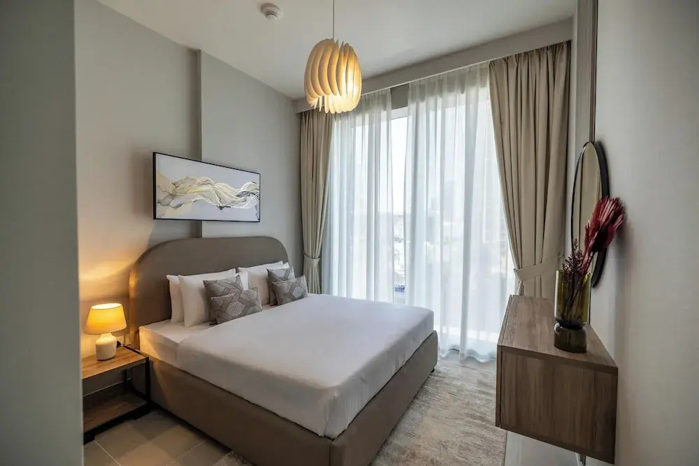 HomesGetaway-ForteDowntown 3BR MaidsRoom
