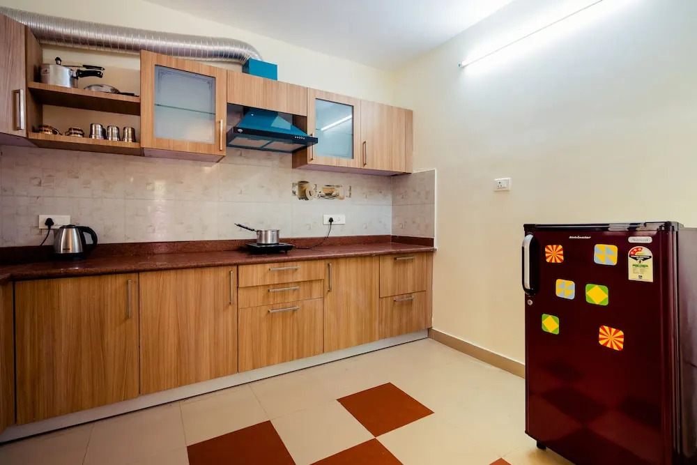 OYO 13208 Home Serene 2BHK Aradhana Greens