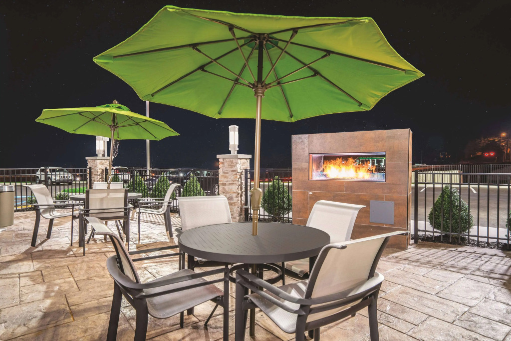 La Quinta Inn & Suites by Wyndham Cleveland near Lee Univ