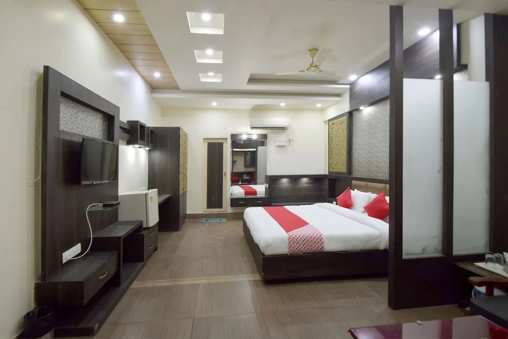 Hotel C-9