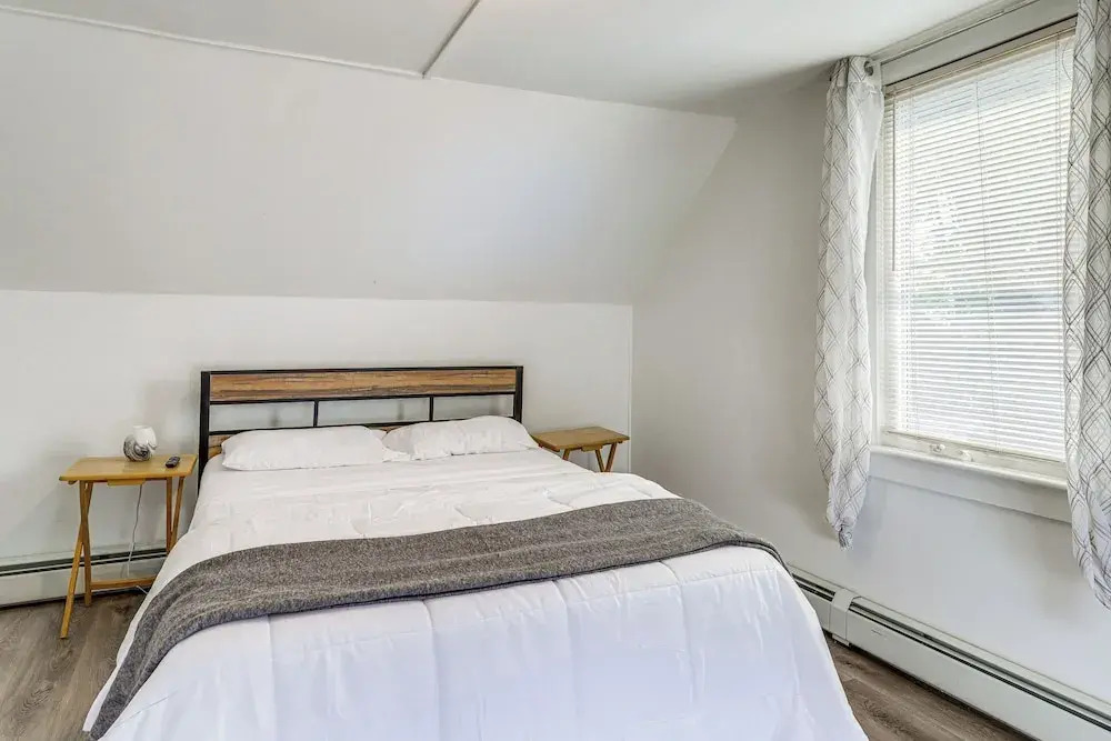Walk to Pier & Ocean: Apt in Old Orchard Beach!