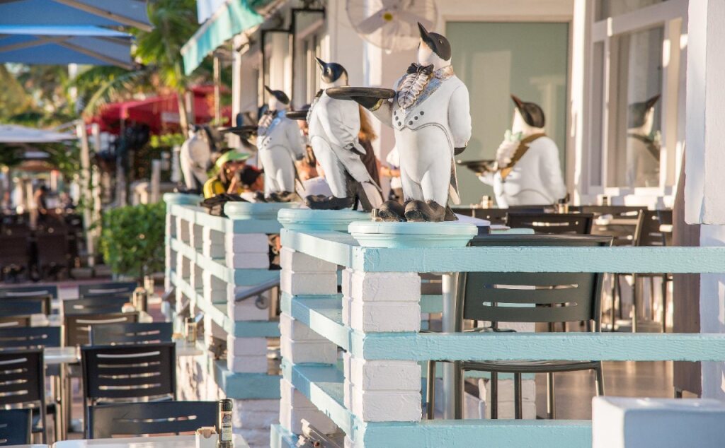Penguin Hotel