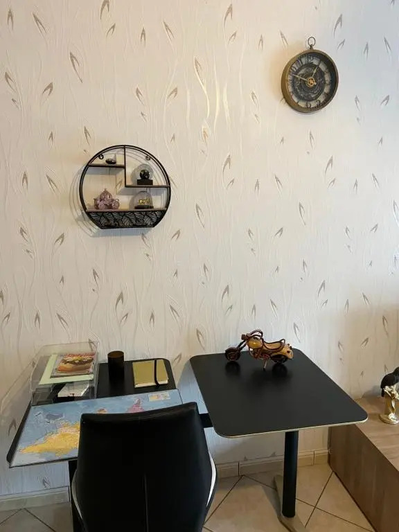 Vaste appartement douillet au cœur de la ville du cristal