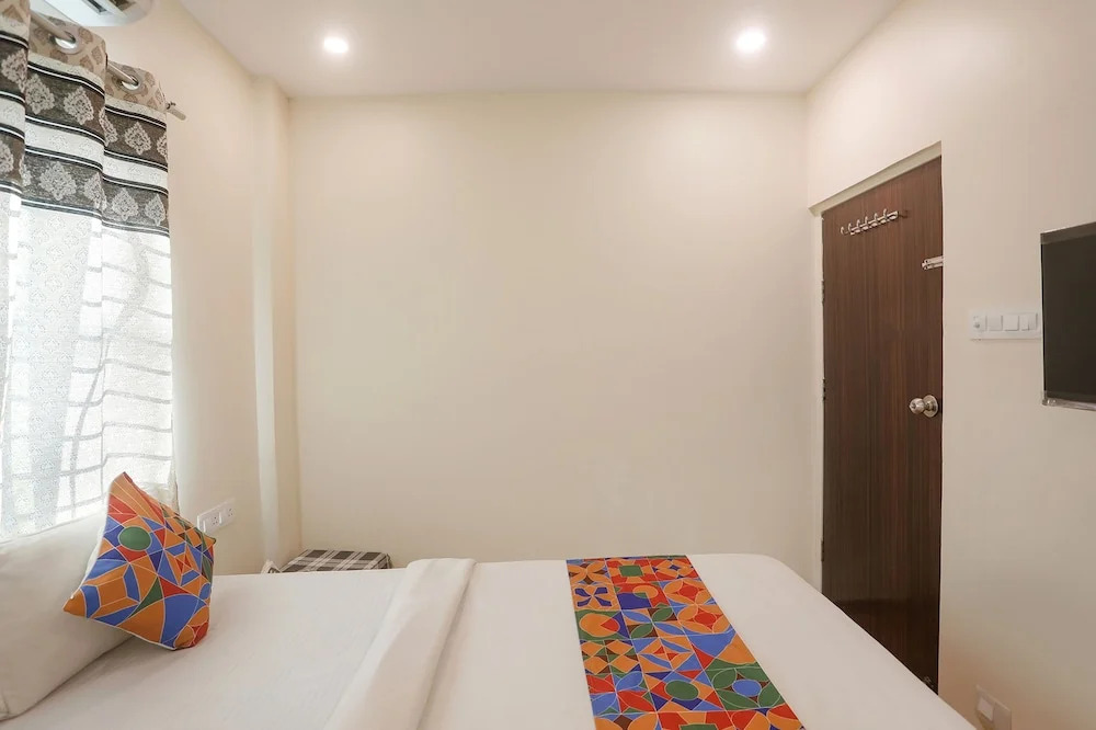 Fabexpress Shiva’S Inn