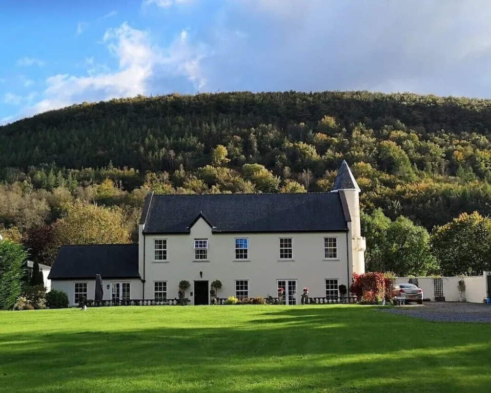 Glangwili Mansion - Luxury 5 star Bed & Breakfast