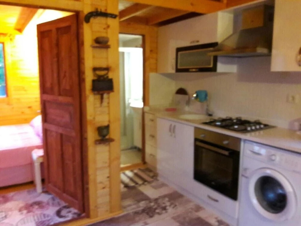 YALILI Wooden House