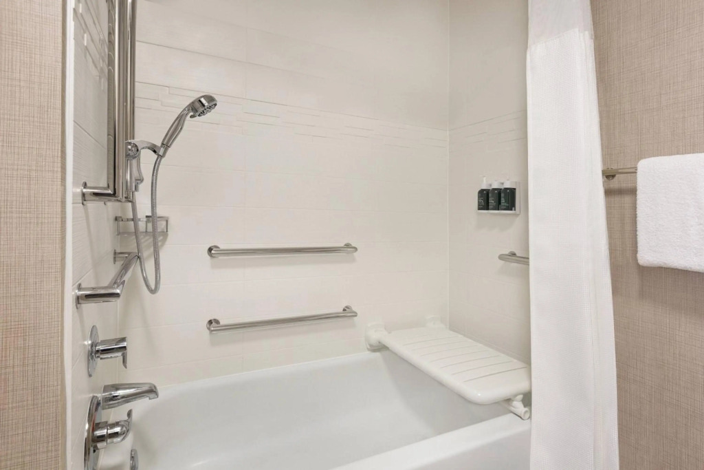 Courtyard by Marriott Sacramento Folsom