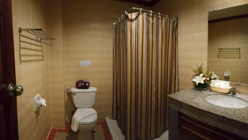 MT Hotel Patong