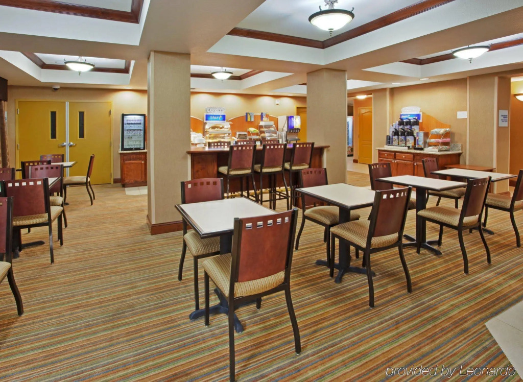 Holiday Inn Express Hotel & Suites Willows by IHG