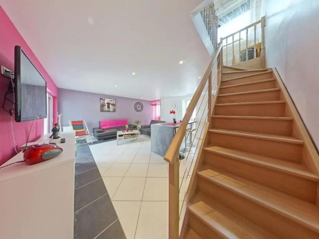 Maison rénovée à Locmiquélic : 3 min du Batobus, proche sentiers et commerces, 4-6 pers. - FR-1-349-128