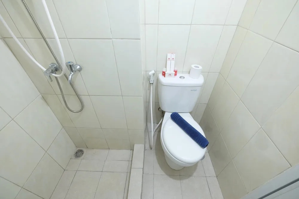 Minimalist Studio Room at The Springlake Apartment Sumarecon Bekasi