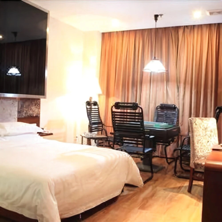 Huatian Select Hotel (Changsha Shichang)