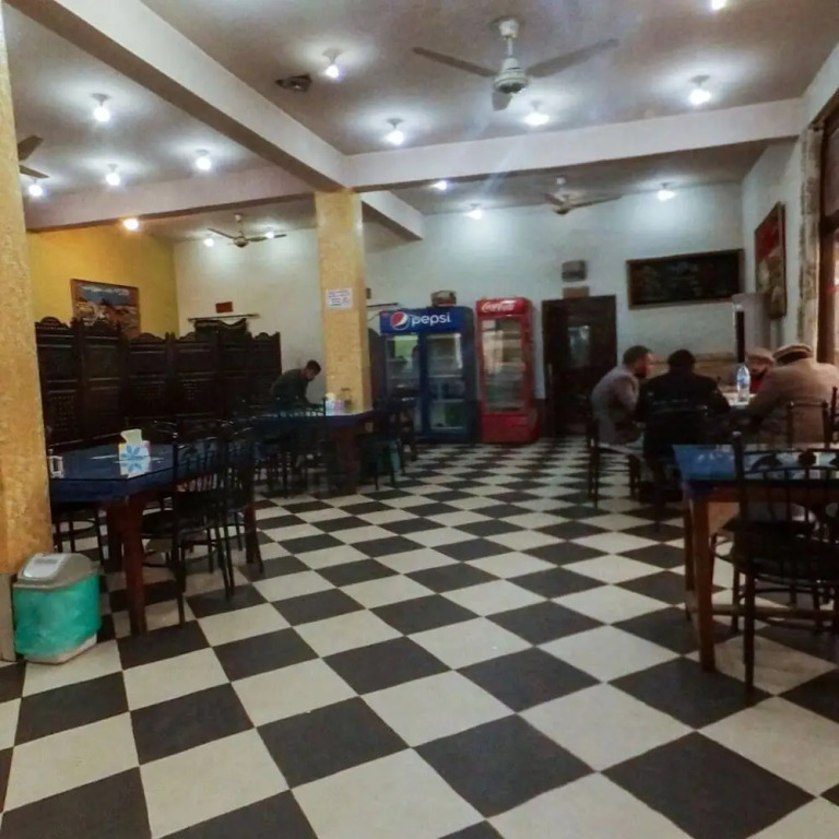 Paradise Hotel And Restaurant
