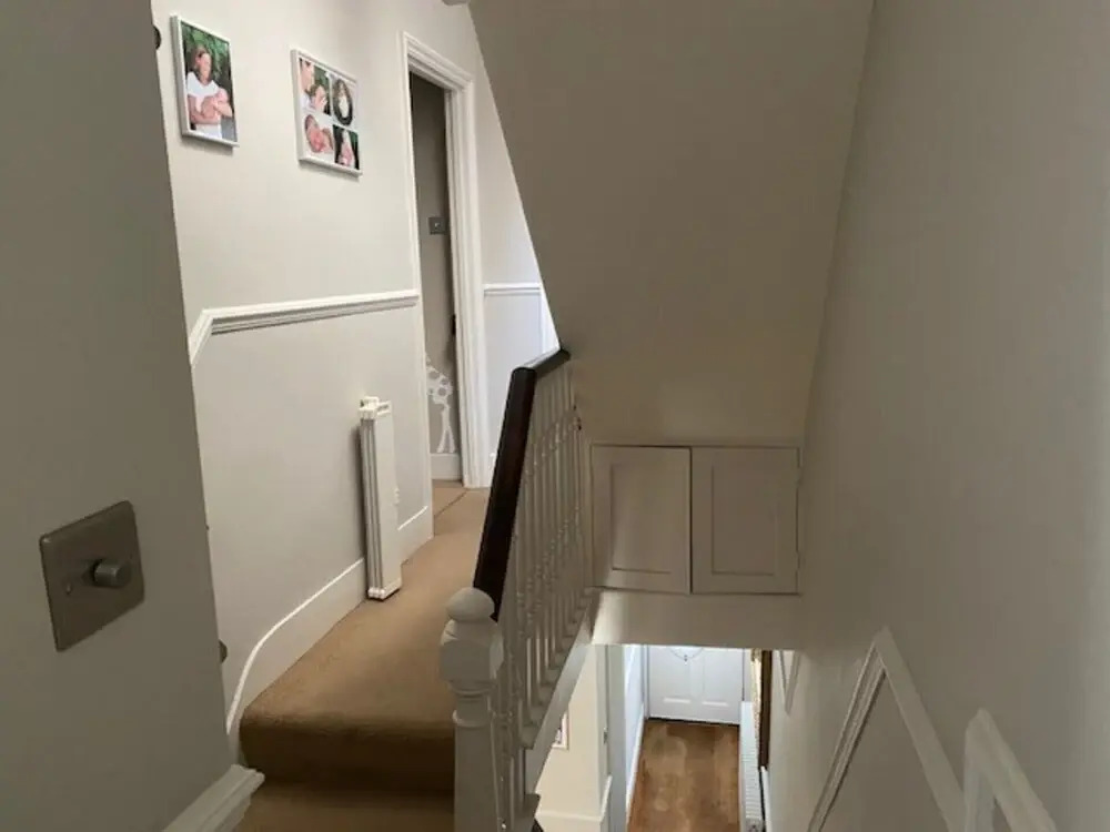 Central Wimbledon house sleeps 8 - secluded garden