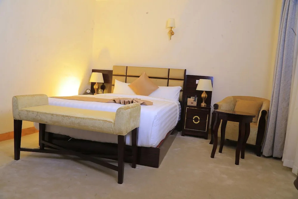 Sunland International Hotel