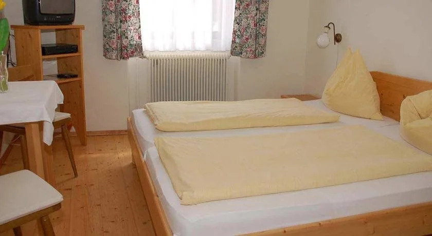 Pension Gästehaus Heller