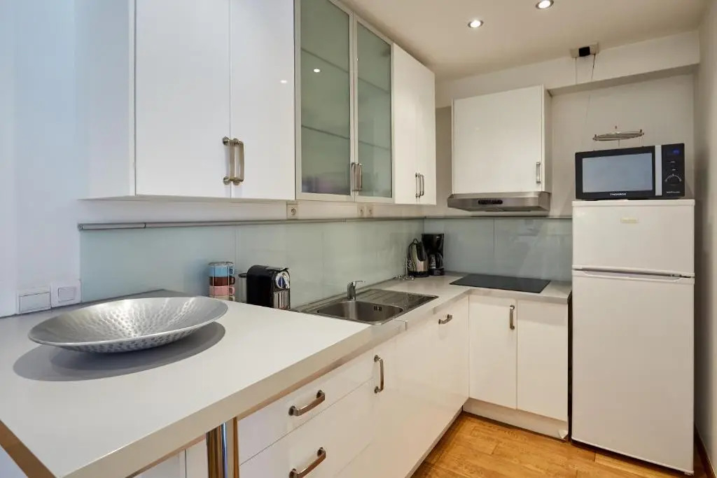 401 Suite Martine