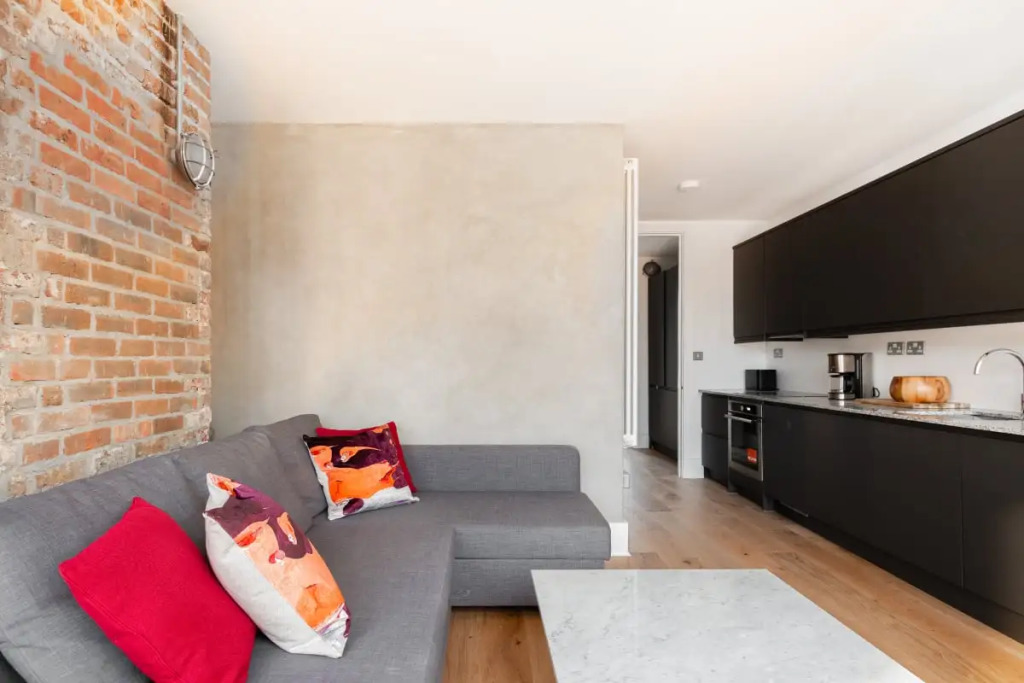 The Bethnal Green Escape - Modern & Bright 1BDR Apartment