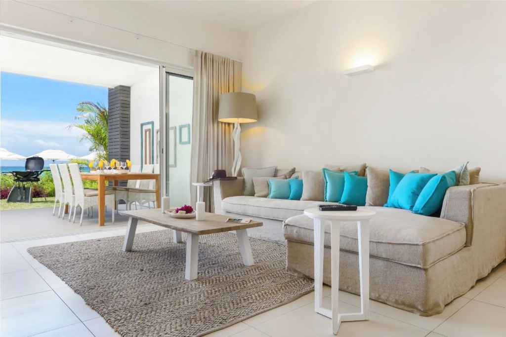 Myra Seafront Suites by LOV Mauritius