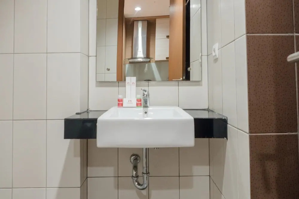 Elegant 1BR at Landmark Residence near 23Paskal