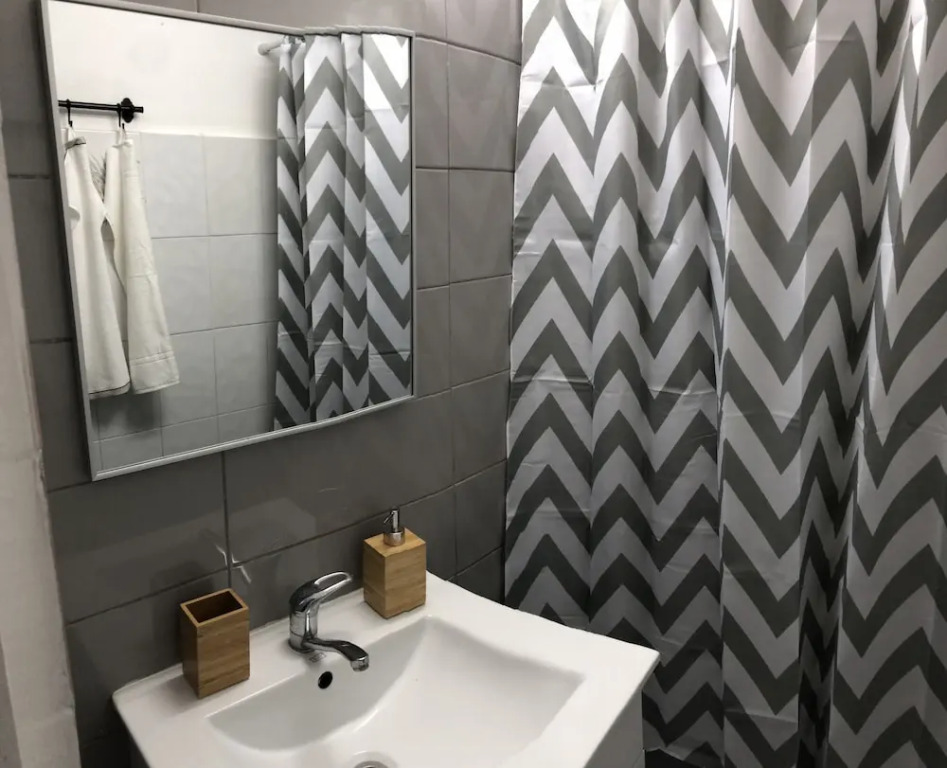 Apartment Halper