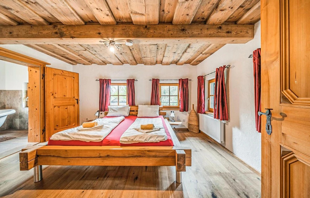 Stunning Home in Bad Goisern With Wifi and 3 Bedrooms