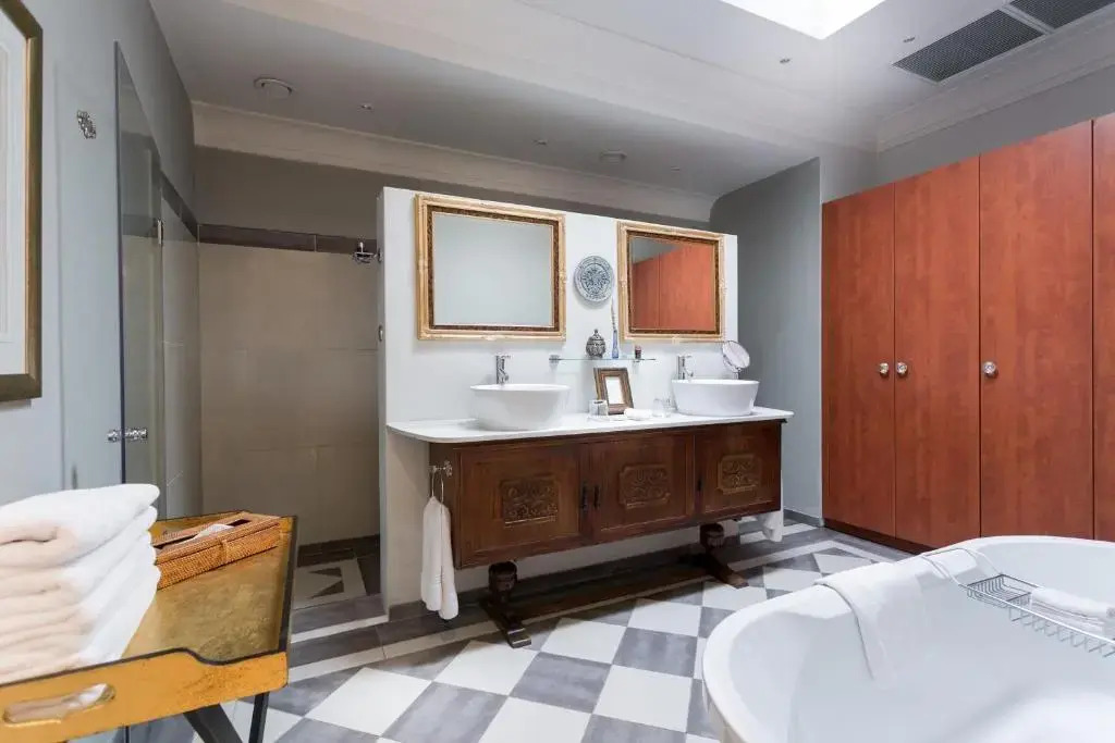 Fairlawns Boutique Hotel & Spa